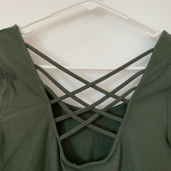 Crossback Crop Top - Picture 3 of 3